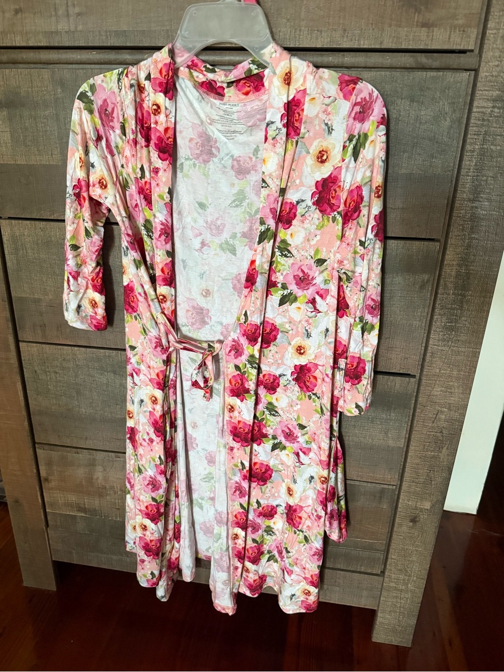 Posh Peanut women’s robe, maternity robe sz small